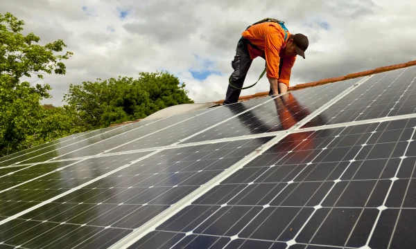 Вьетнам переведет 10% домохозяйств и госучреждений на солнечную энергию