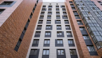 Около 200 семей переехали в новостройку на улице Гарибальди