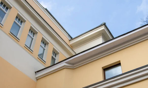 Инвесторы восстановили девять объектов в ВАО по льготной программе