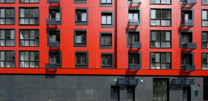 Почти 500 москвичей начали переселение в новостройку по реновации в Нагатино-Садовниках