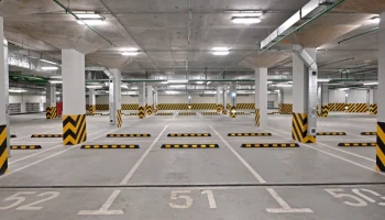 Жители столицы приобрели у города более 500 машино-мест в первом полугодии