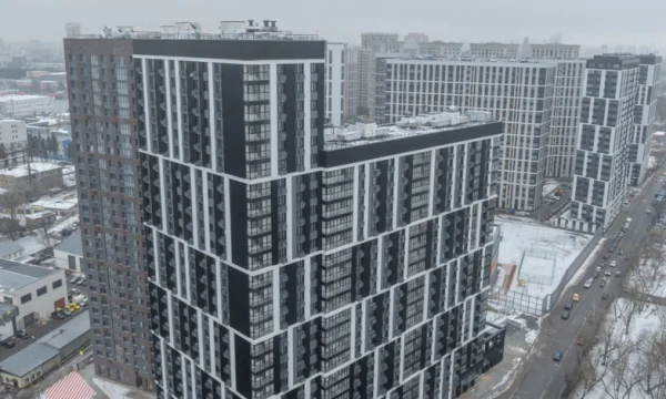 Дольщики третьей очереди жилого комплекса в районе Щукино начали получать ключи