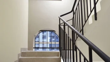 В районе Якиманка отремонтируют три жилых дома