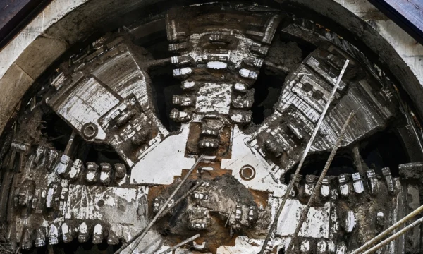 На Бирюлевской линии метро проложен правый тоннель от станции &laquo;Остров Мечты&raquo; до &laquo;Кленового бульвара&raquo; &ndash; мэр