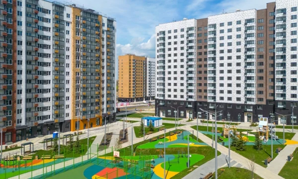 Город передал 365 новостроек для переселения по реновации со старта программы