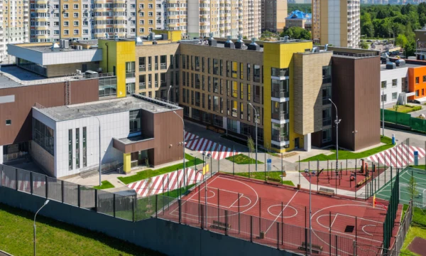 Владимир Ефимов: семь школ построили в ЗАО за счет городского бюджета с 2021 года