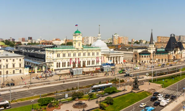 Сергей Собянин поздравил жителей столицы с Днем московского транспорта Сергей Собянин поздравил жителей столицы с Днем московского транспорта