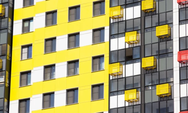 13 старых домов расселили по программе реновации в Новогирееве