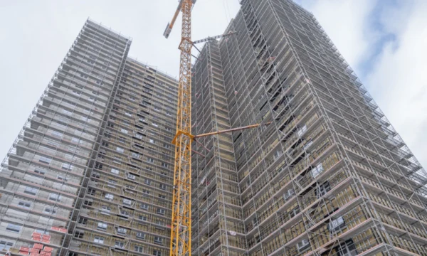 Жилой комплекс построят по реновации на месте сноса трех домов в районе Лосиноостровский