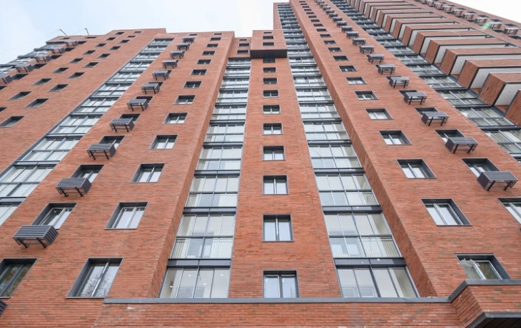 Более 36,1 тысячи москвичей за семь лет получили квартиры по программе реновации в ЮВАО