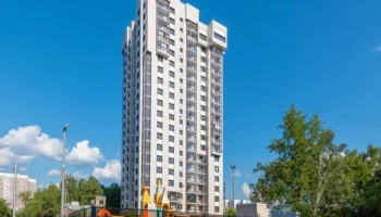Более 840 москвичей получили квартиры в новостройках по программе реновации в районе Лианозово