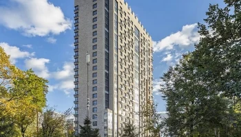 Владимир Ефимов: более 340 москвичей приступили к переселению в новостройку по программе реновации на Изумрудной улице