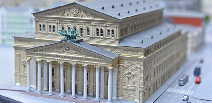 Фотовыставка знаковых объектов столицы открылась в павильоне &laquo;Макет Москвы&raquo;