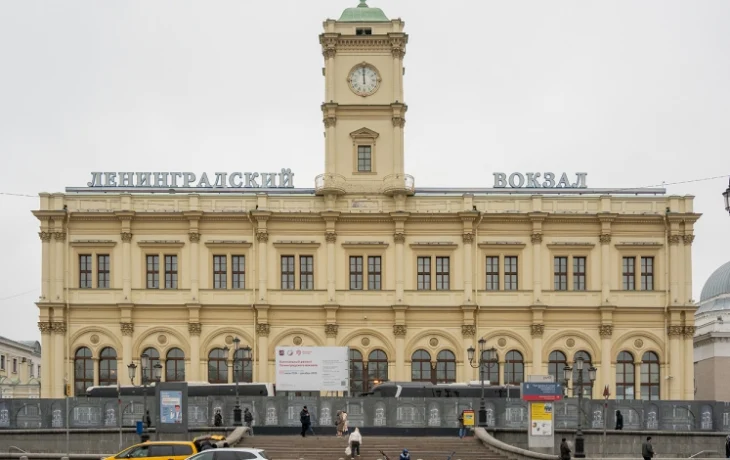 Новые навесы установят на Ленинградском вокзале