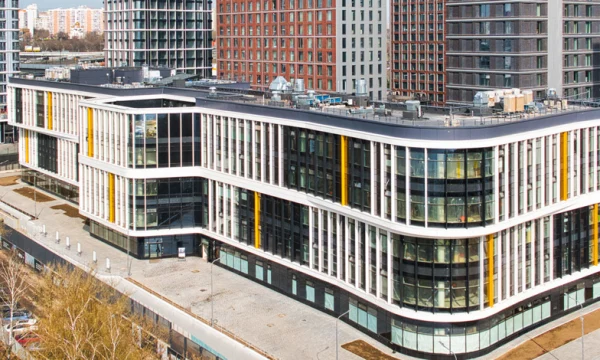 Владимир Ефимов: за три года в районе Покровское-Стрешнево построили семь детских садов и школ