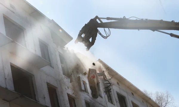 В Нижегородском районе снесены 25 старых домов по программе реновации В Нижегородском районе снесены 25 старых домов по программе реновации