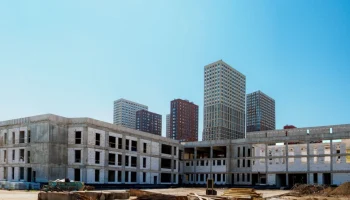 Готов монолит образовательного комплекса на 1065 мест в районе Марьино
