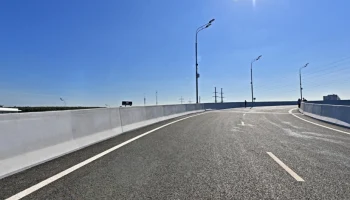 Владимир Ефимов: на трассе Солнцево &ndash; Бутово &ndash; Варшавское шоссе на 70 процентов завершили строительство 150-метрового путепровода над путями МЦД-2