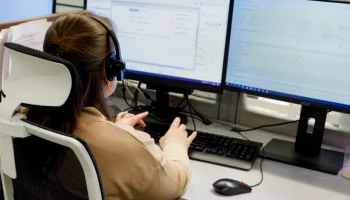 Опубликован график дежурств специалистов Департамента городского имущества на горячей линии в декабре