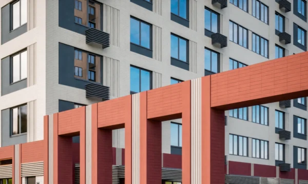 Жилой комплекс на 357 квартир строят по реновации в районе Солнцево