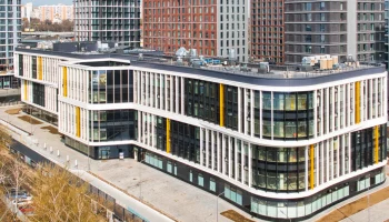 Владимир Ефимов: за три года в районе Покровское-Стрешнево построили семь детских садов и школ