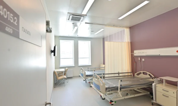 Владимир Ефимов: на западе столицы возвели медицинский центр