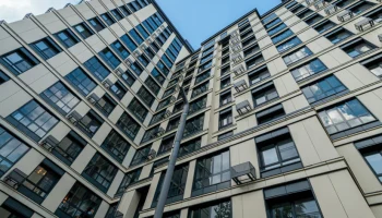 Программа реновации: почти 2,3 тысячи жителей Котловки заключили договоры на новое жилье