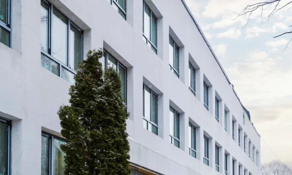 Сергей Собянин: обновленное здание школы № 1619 в районе Строгино откроется 1 сентября