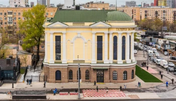 Владимир Ефимов: при облицовке фасада здания Галереи Василия Нестеренко был использован гранит из Куртинского месторождения