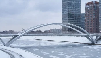 Владимир Ефимов: началось строительство опор арок моста между Мневниковской поймой и районом Крылатское