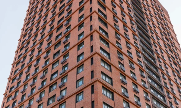Завершается переезд в новостройку по реновации на Пресненском Валу