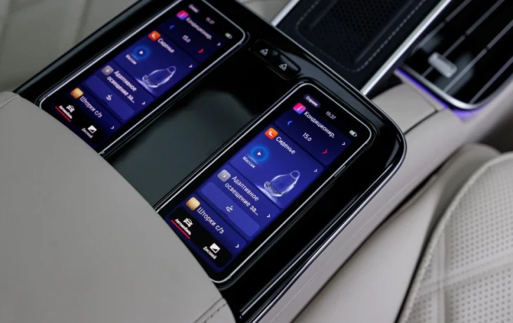 Премьера обновленного Mercedes-Maybach S-Class прошла в России на мероприятии Legacy Motors